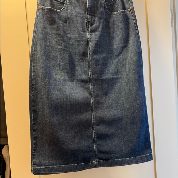 Denim Blue Skirt - Picture 1 of 4